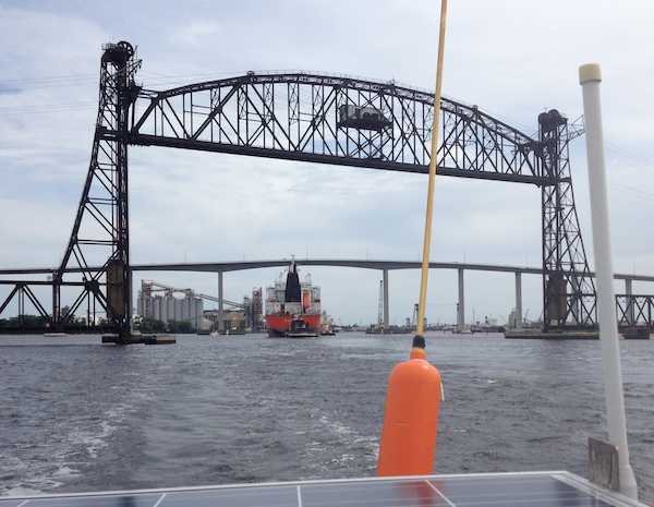 Belt Line RR Lift Bridge: ...with a 1,000 foot tanker we